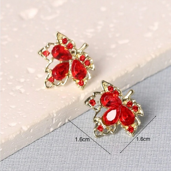 NWT Red Maple Leaf Earrings - Picture 2 of 5